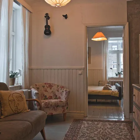 Authentic In Kalamaja With Free Parking Daire Tallinn